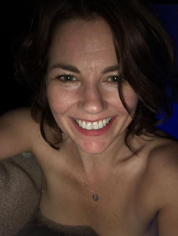 Profil de Clesia, 44 ans, Annonces sex à Sainte-Clotilde-de-Châteauguay (Québec)